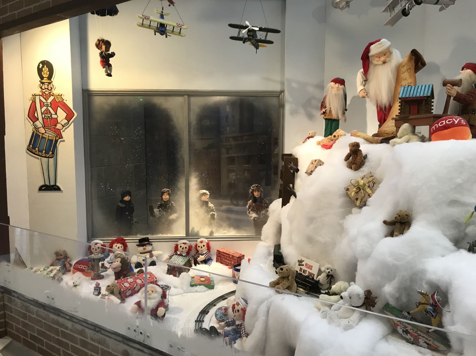 A Christmas Story Comes Home animates Jean Shepherd classic